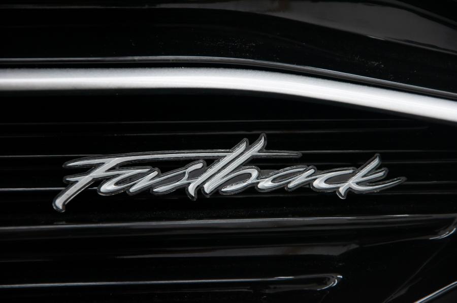 Логотип Fiat Fastback 2018 года  (фото 12 из 14)
